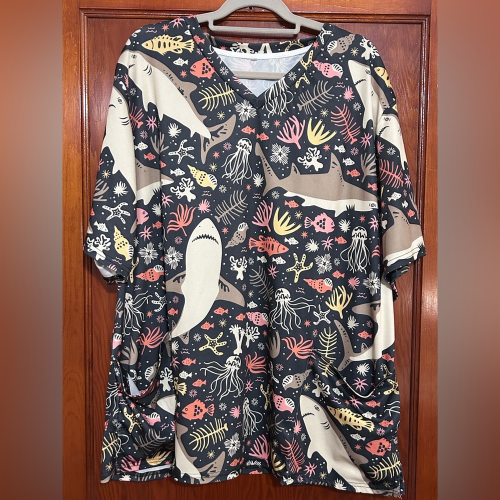 Shark Scrub Top 4XL